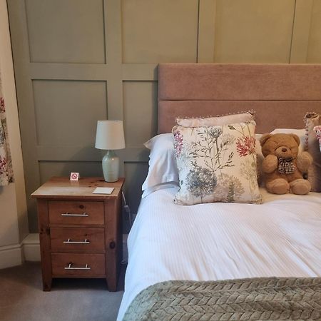Montfort Cottage Guest House Windermere Bagian luar foto