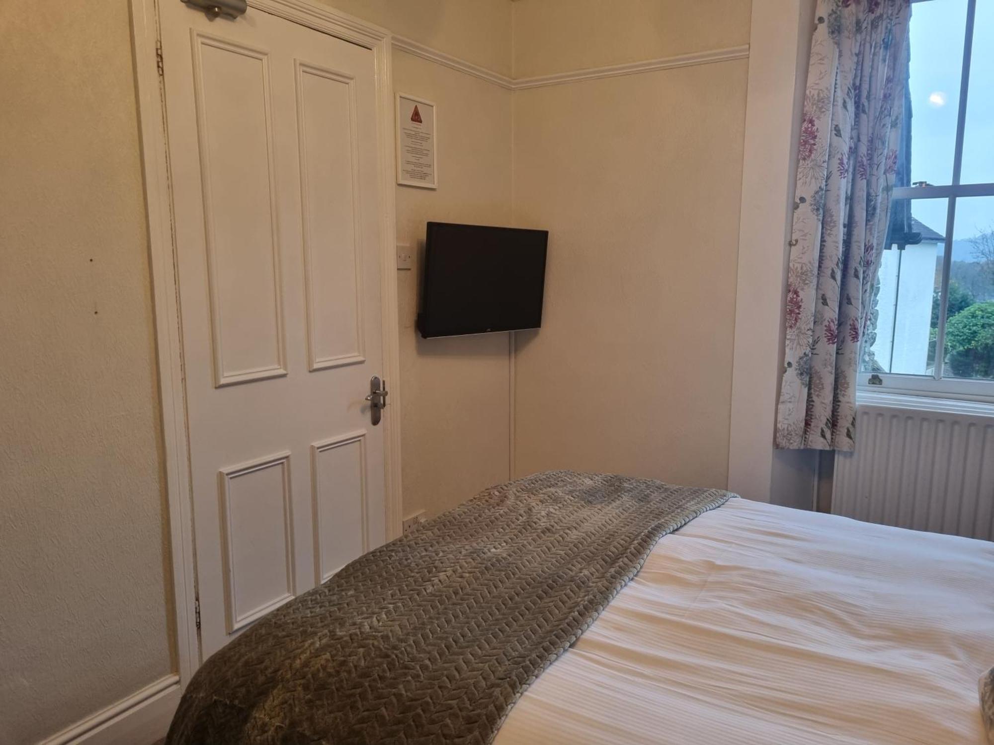 Montfort Cottage Guest House Windermere Bagian luar foto